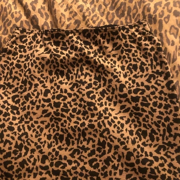 Sans Souci  size small black & brown leopard print stretch mini skirt - Picture 1 of 5